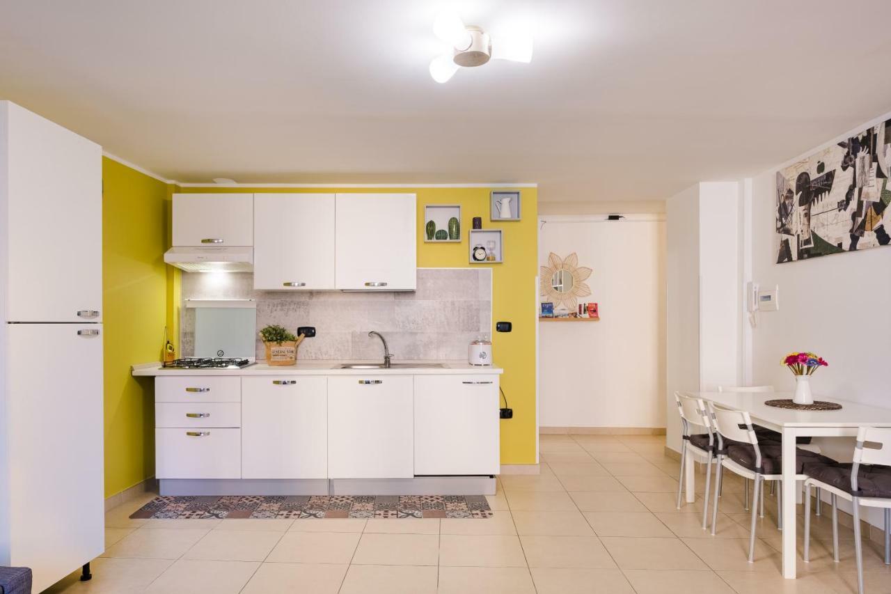 Modern House Apartment Наполи Екстериор снимка