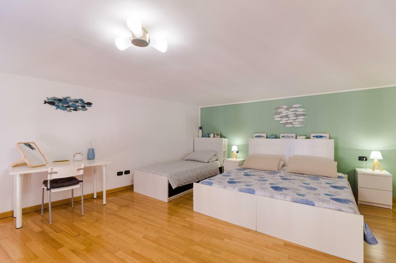 Modern House Apartment Наполи Екстериор снимка