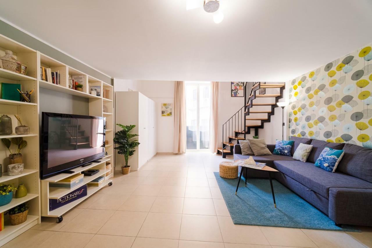 Modern House Apartment Наполи Екстериор снимка